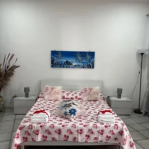 “nonna Rossa” Naples